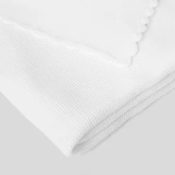 Couverture à festons